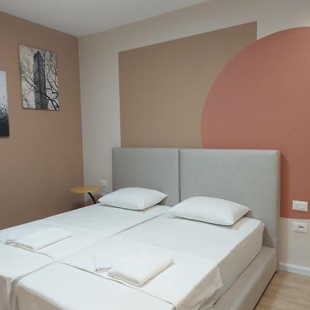 Hotel Center Cozy Nest Tirana Zewnętrze zdjęcie
